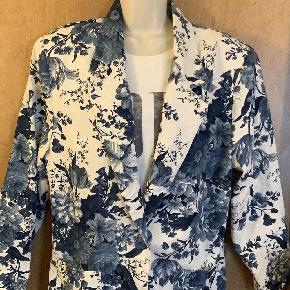 EUC Southern Lady Blue Floral Blazer Size: 13/14 (Juniors) - Picture 1 of 7